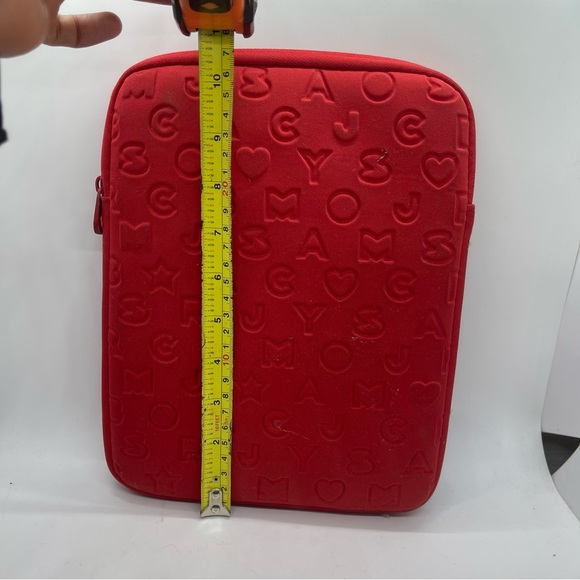 Marc By Marc Jacobs‎ Neoprene Embossed Red Tablet Case Heart Star - Picture 4 of 5